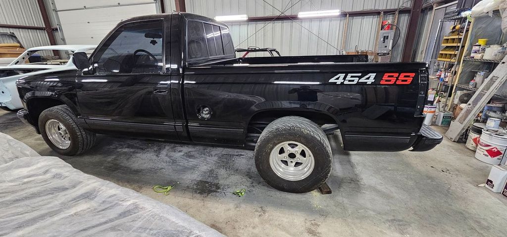 Chevrolet 454 SS paint booth